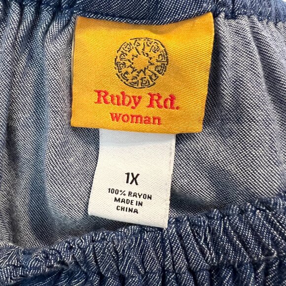 Ruby Rd. Woman - 1X - Picture 3 of 5